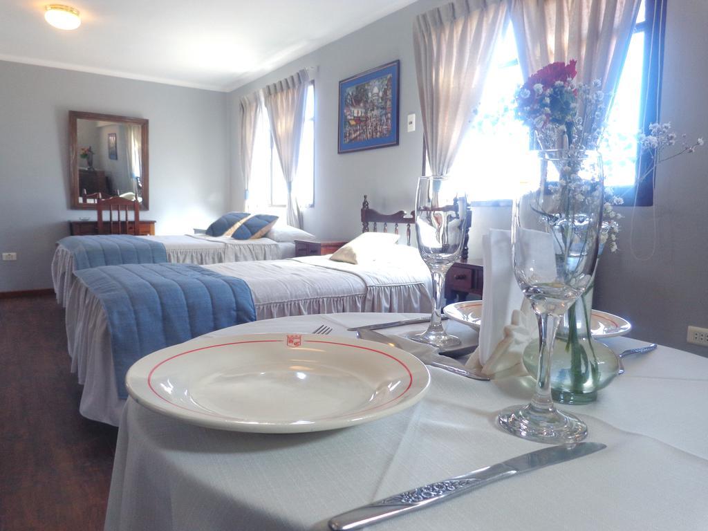 Hotel Boutique Colonial Sucre Bagian luar foto