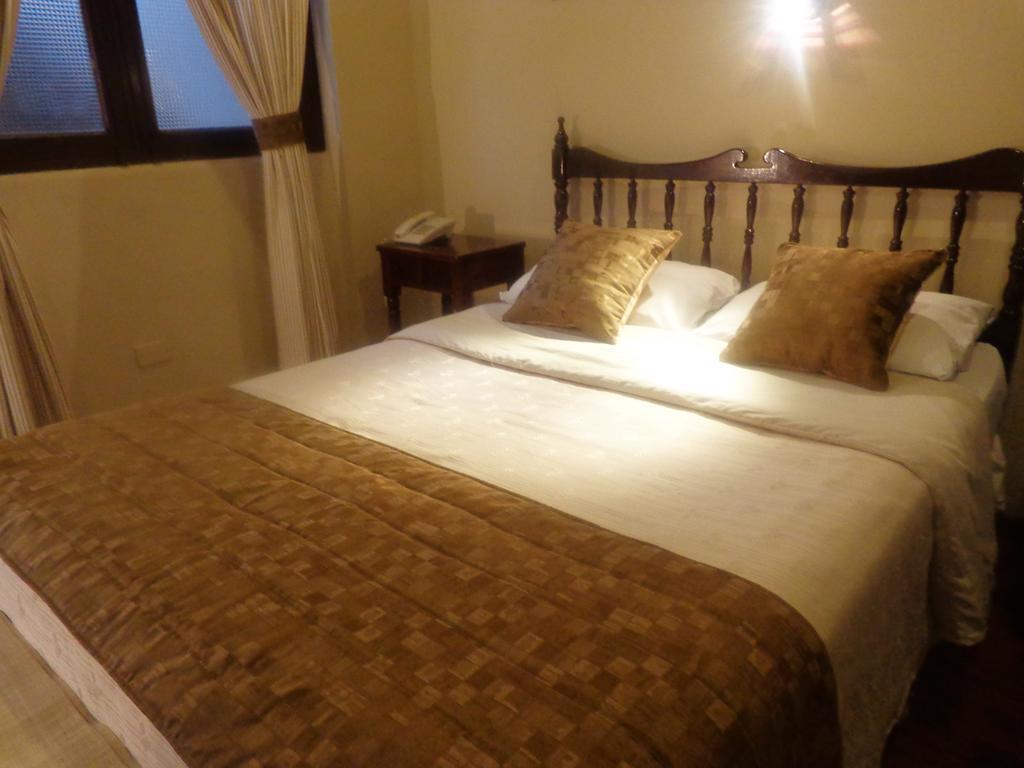 Hotel Boutique Colonial Sucre Bagian luar foto