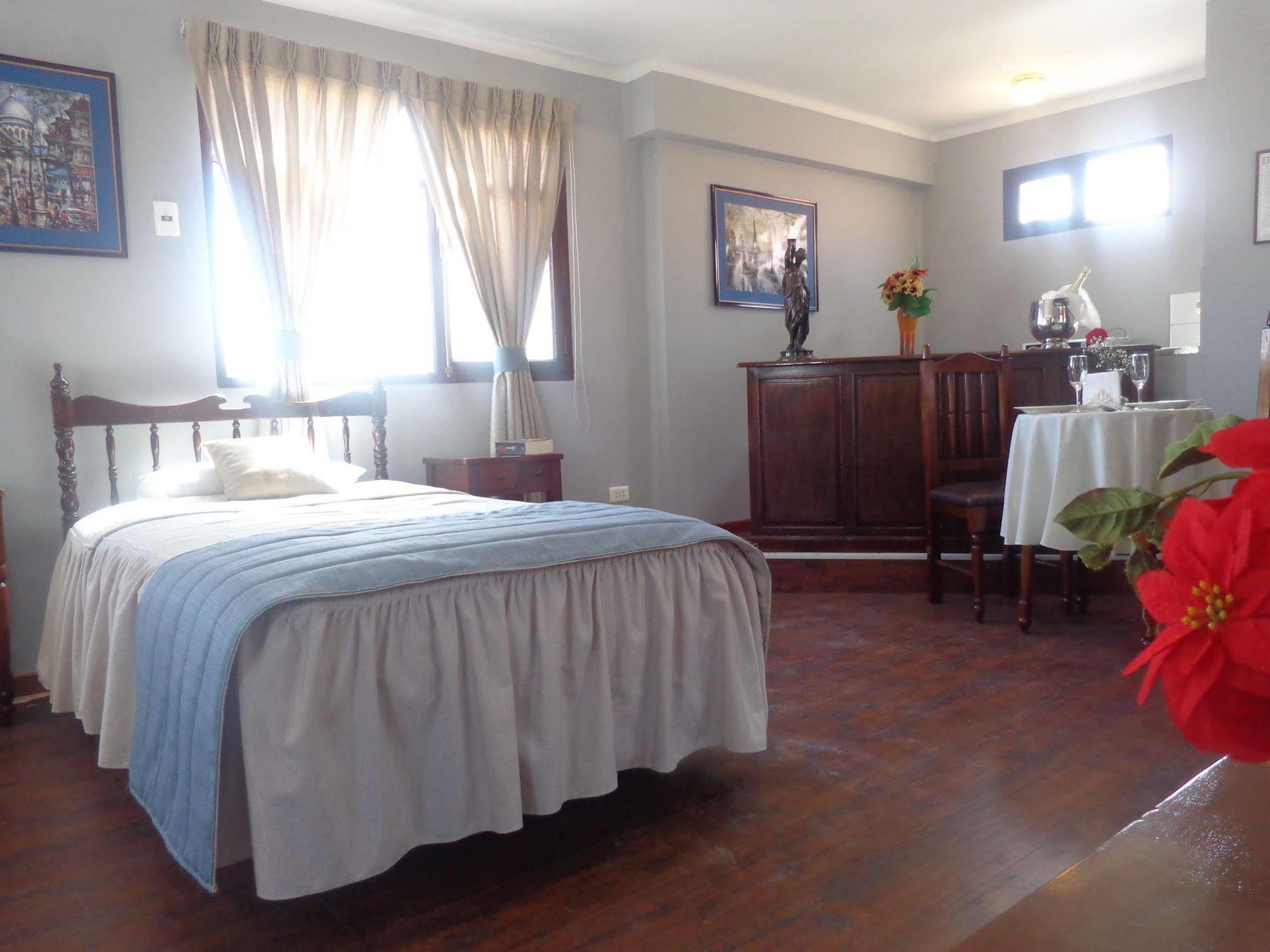 Hotel Boutique Colonial Sucre Bagian luar foto