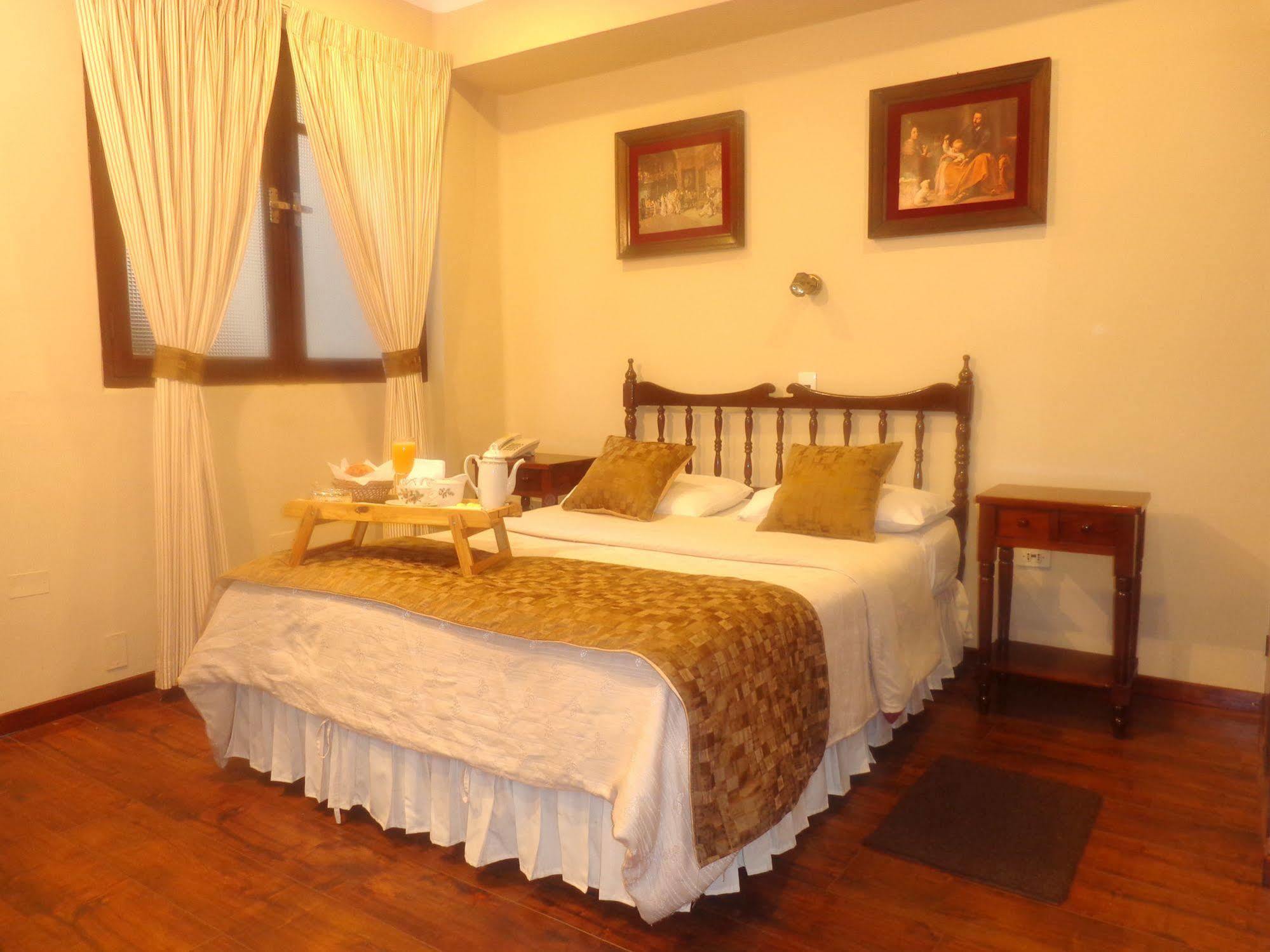 Hotel Boutique Colonial Sucre Bagian luar foto