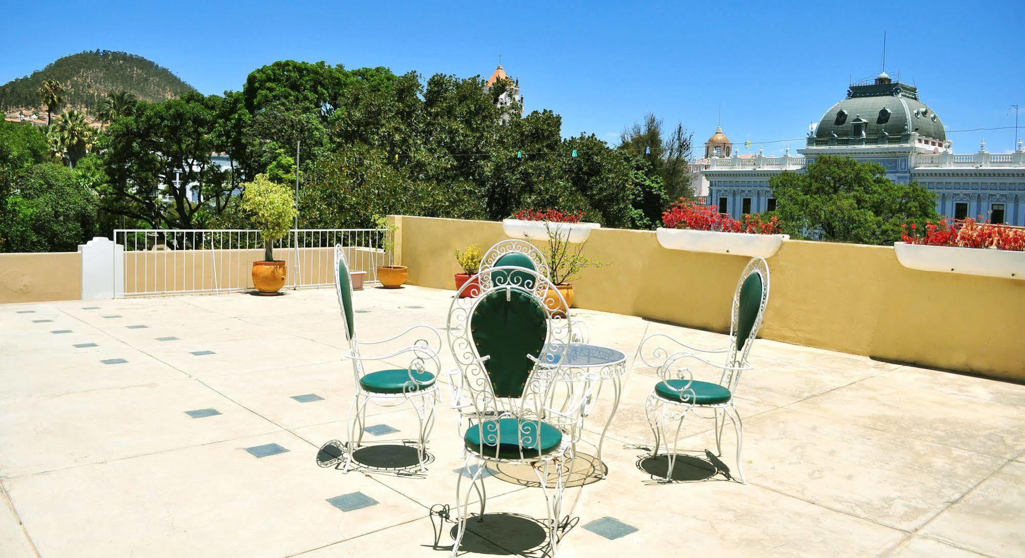 Hotel Boutique Colonial Sucre Bagian luar foto