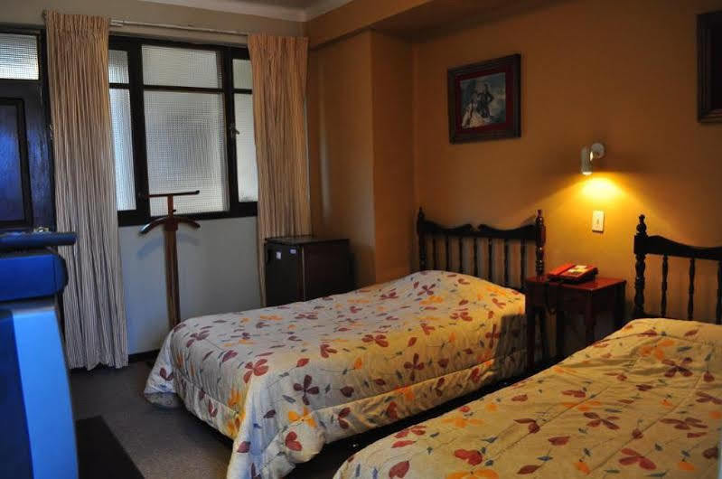 Hotel Boutique Colonial Sucre Bagian luar foto